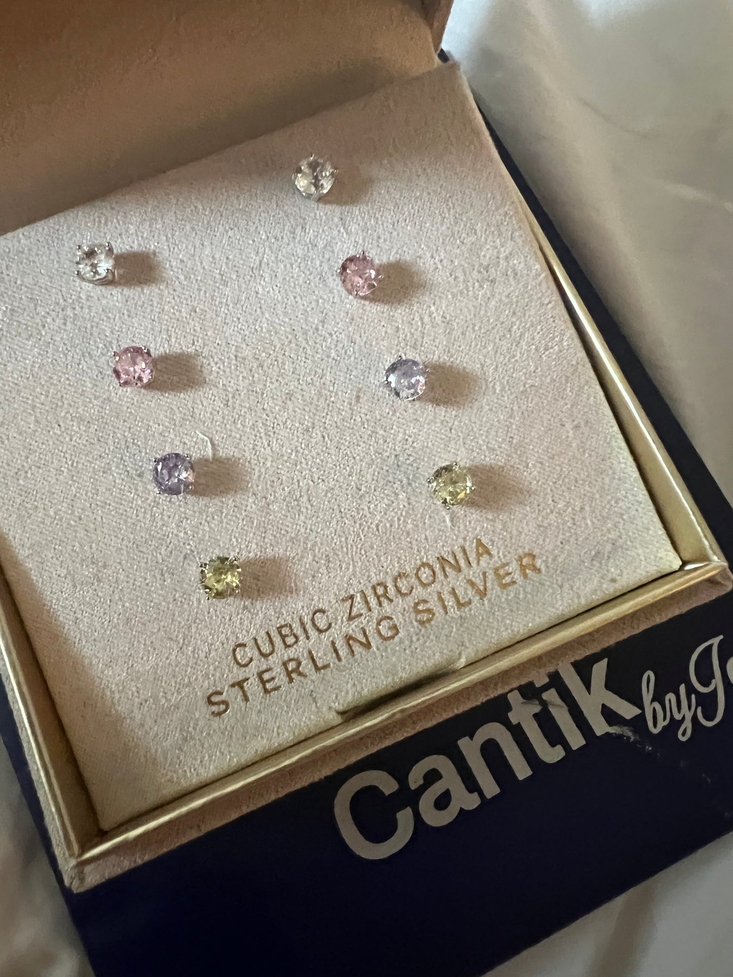 Set de aretes de zirconia